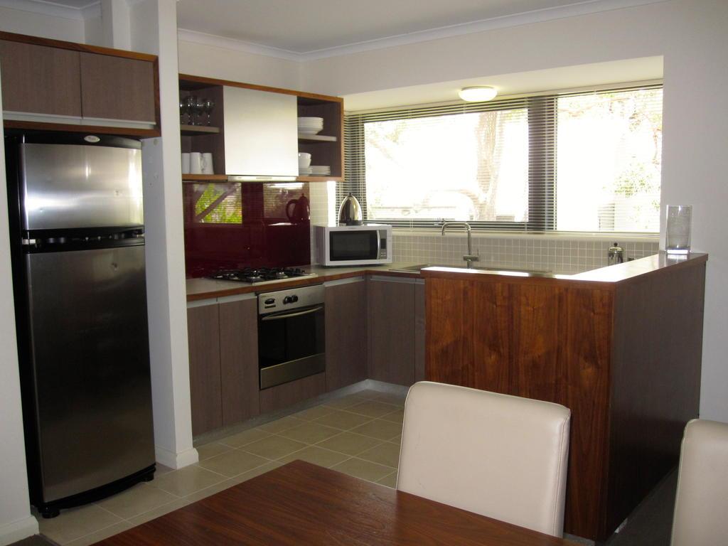 Margarets In Town Apartments Margaret River Exterior photo