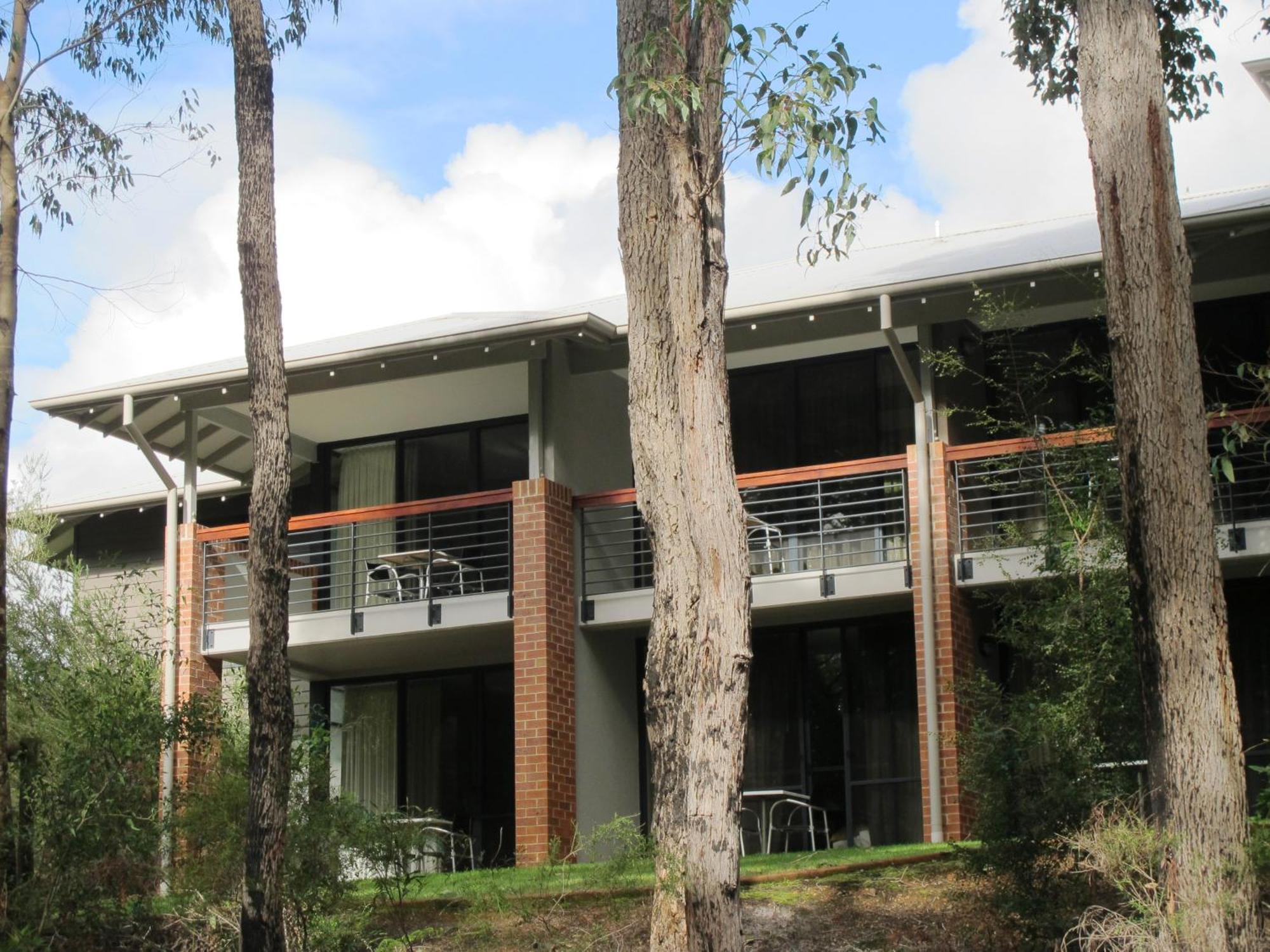 Margarets In Town Apartments Margaret River Exterior photo