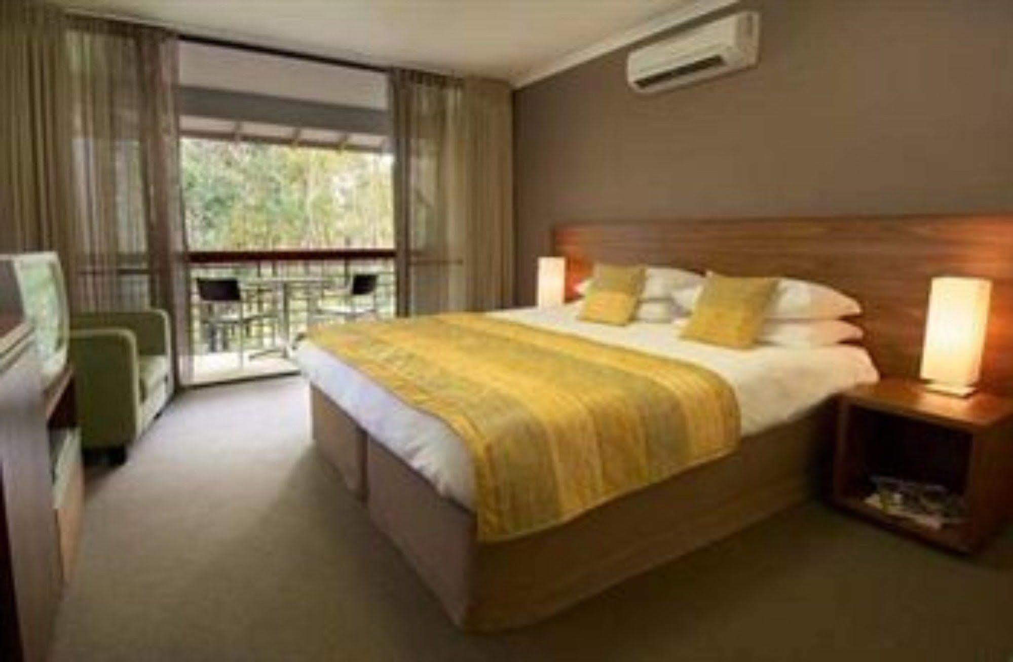 Margarets In Town Apartments Margaret River Exterior photo