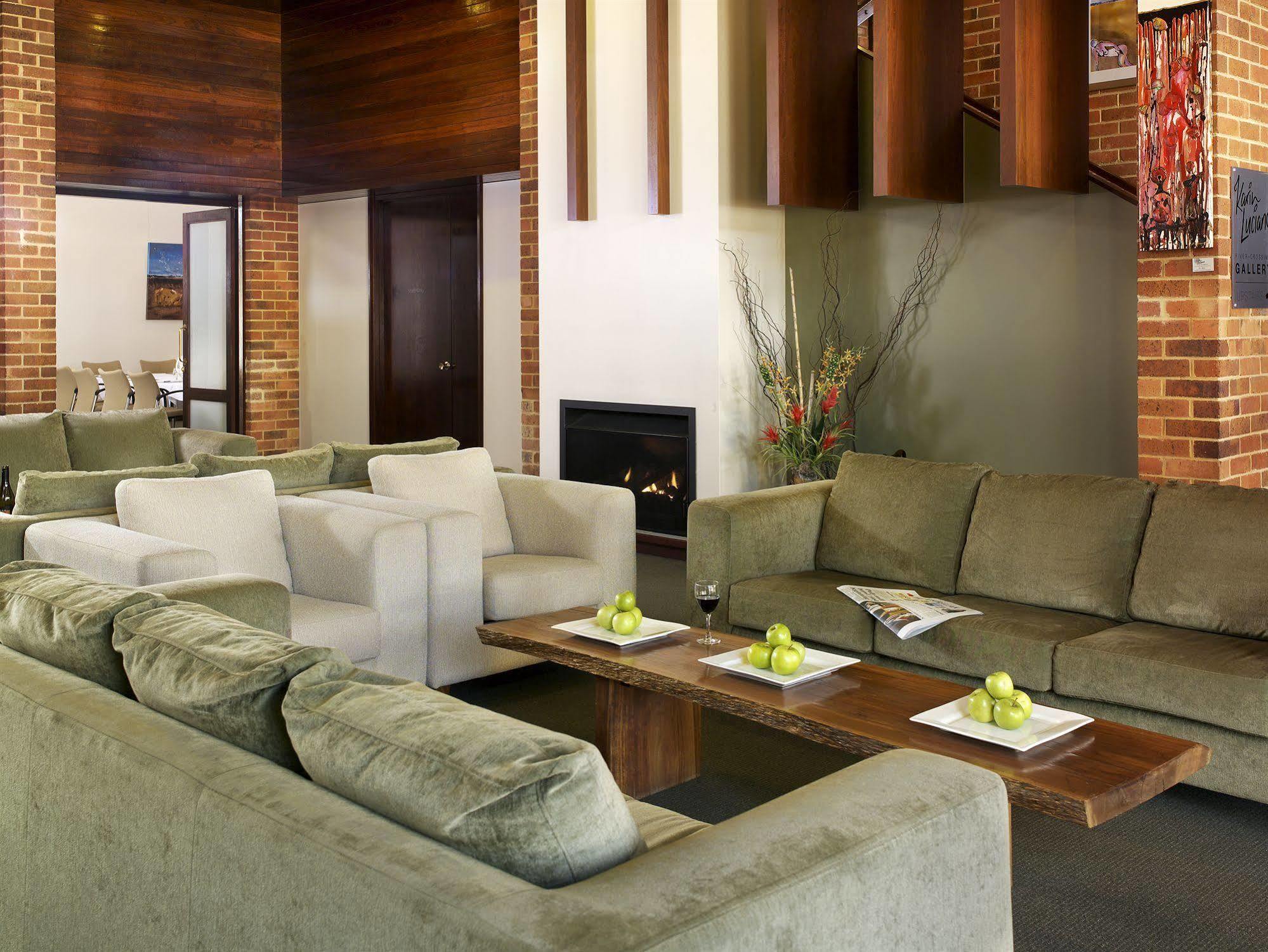 Margarets In Town Apartments Margaret River Exterior photo