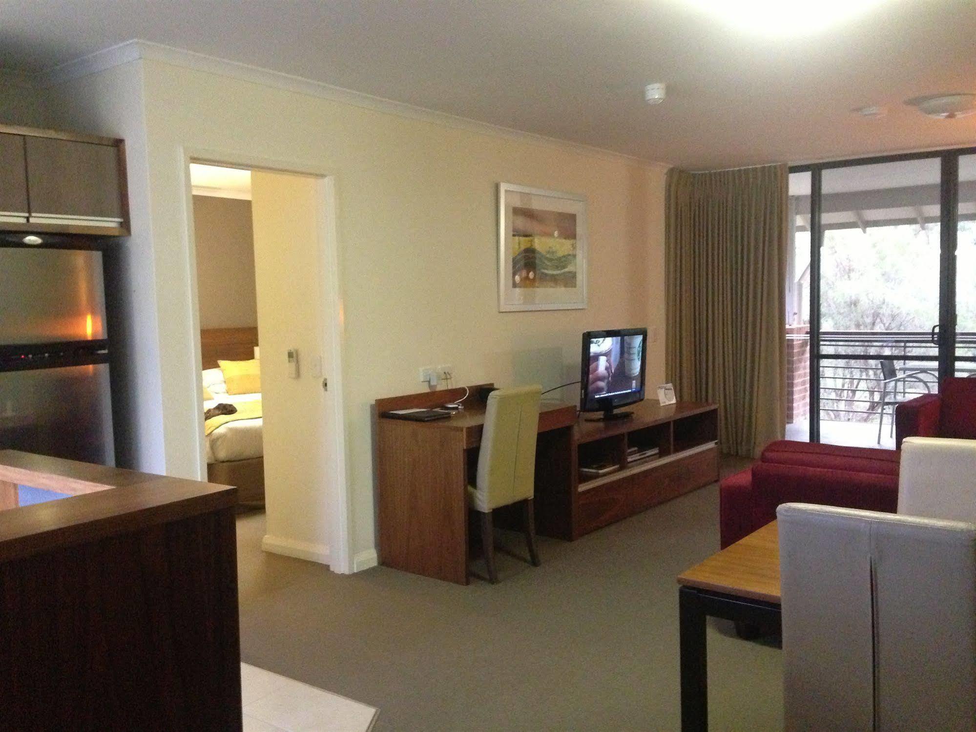 Margarets In Town Apartments Margaret River Exterior photo